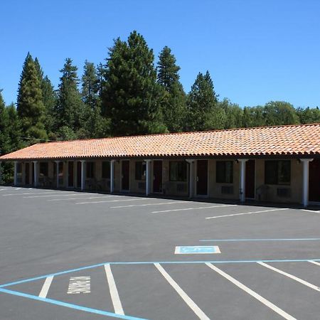 Gold Trail Motor Lodge Placerville Exterior photo